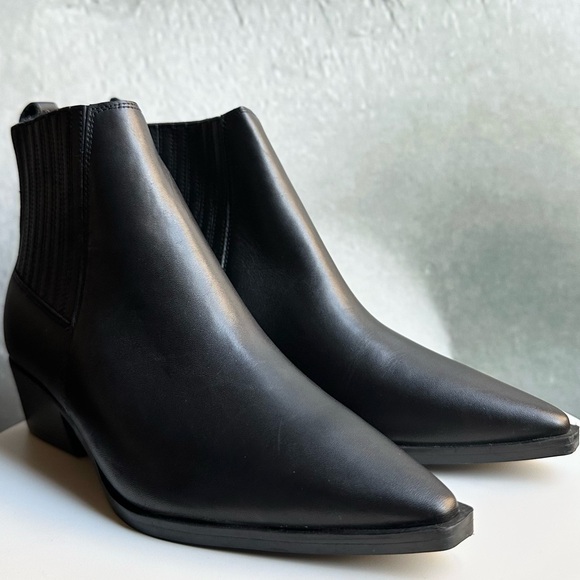 🌸MARC FISHER🌸 Yarita Pointed Toe Bootie Black Size: 5.5 - Picture 8 of 12